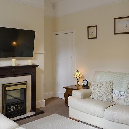 Mollys Place Filey Extérieur photo