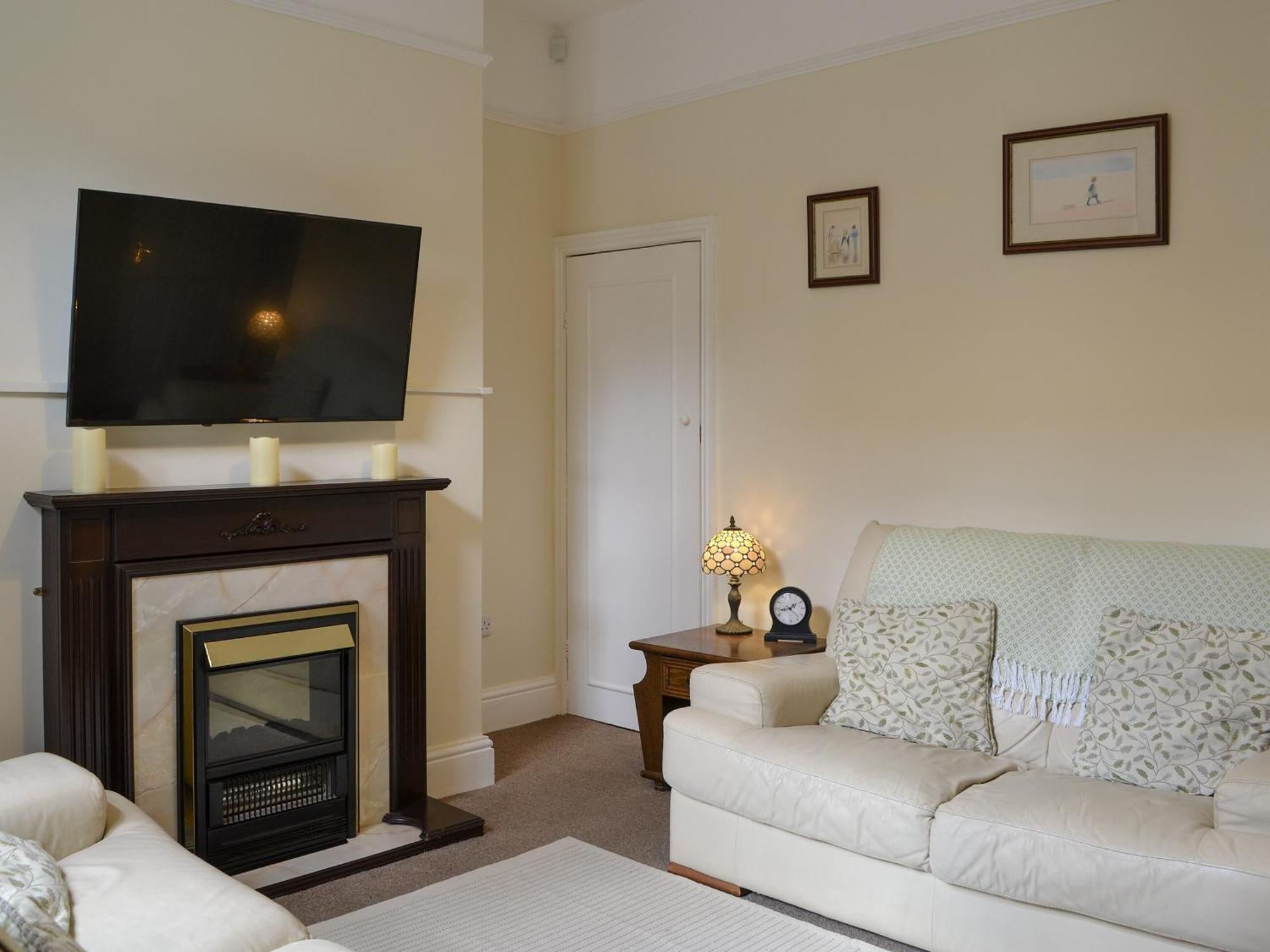Mollys Place Filey Extérieur photo